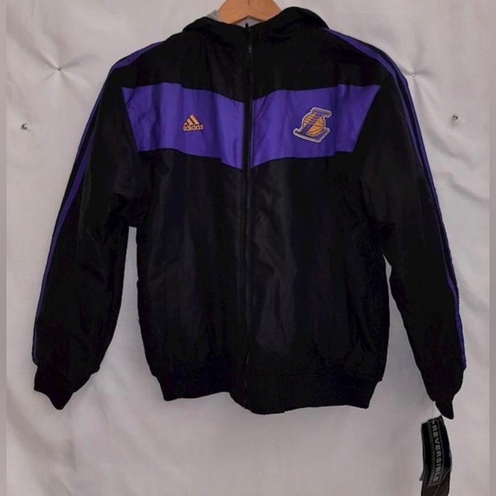 Jacket ADIDAS NBA Los Angeles Lakers Reversible
Jacket
